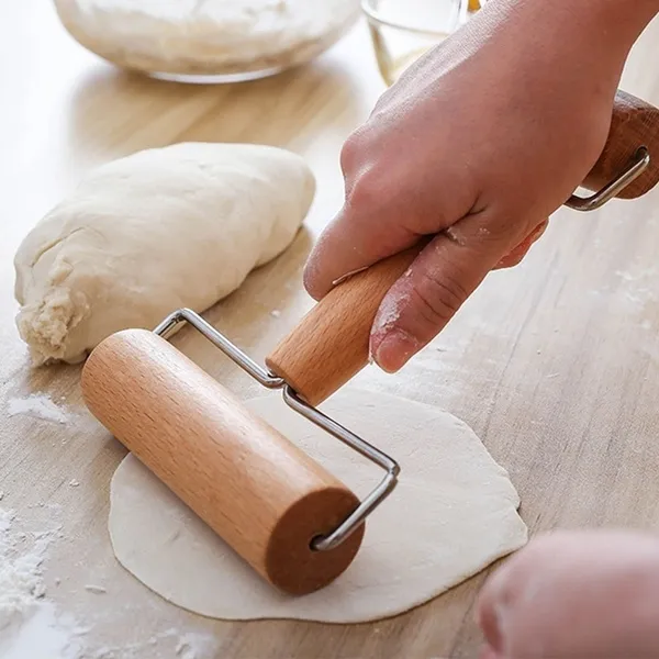 Wooden Rolling Pin with Handle